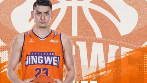 库里一记三分定胜负2026年战神逆袭，拯救美国男篮于危难